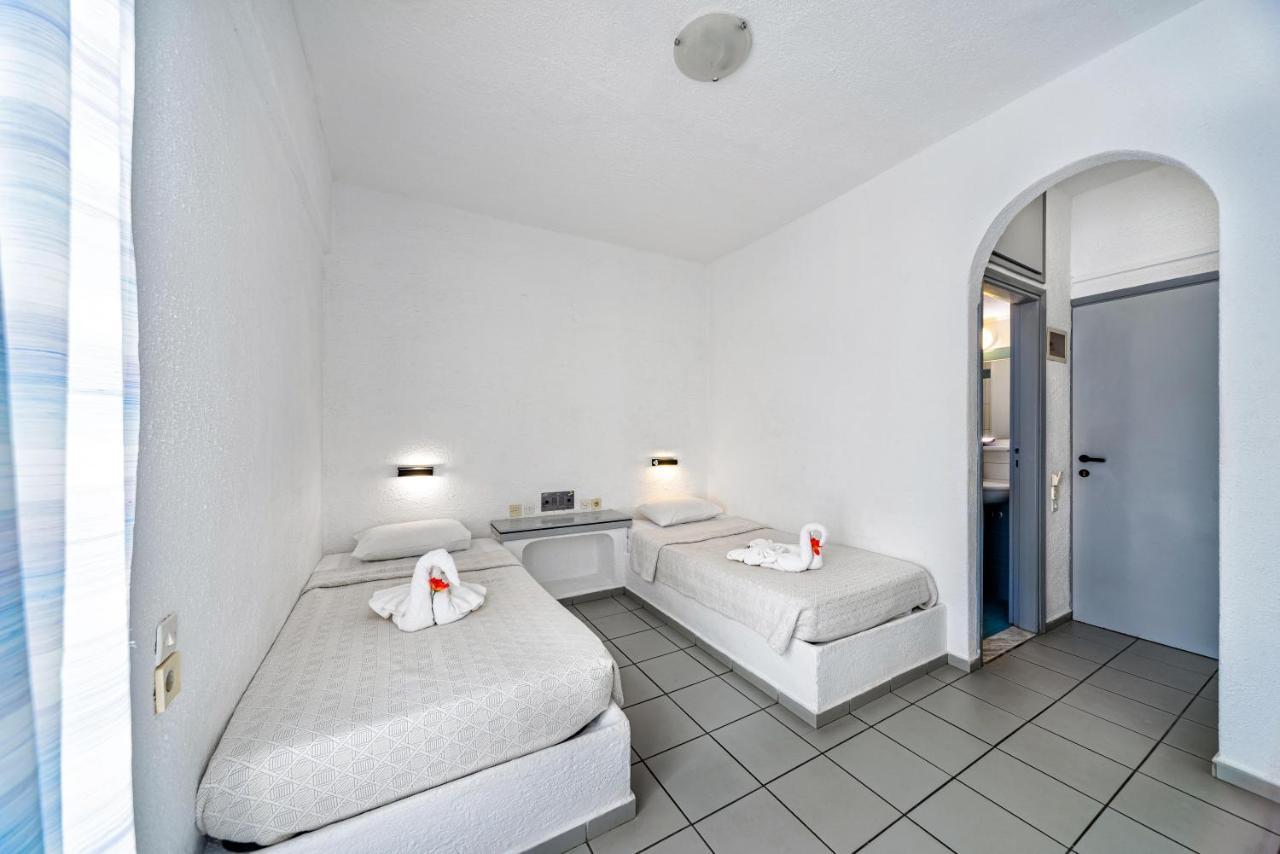 הרסוניסוס Hotel Iro מראה חיצוני תמונה