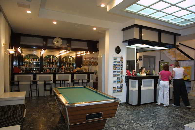 הרסוניסוס Hotel Iro מראה חיצוני תמונה